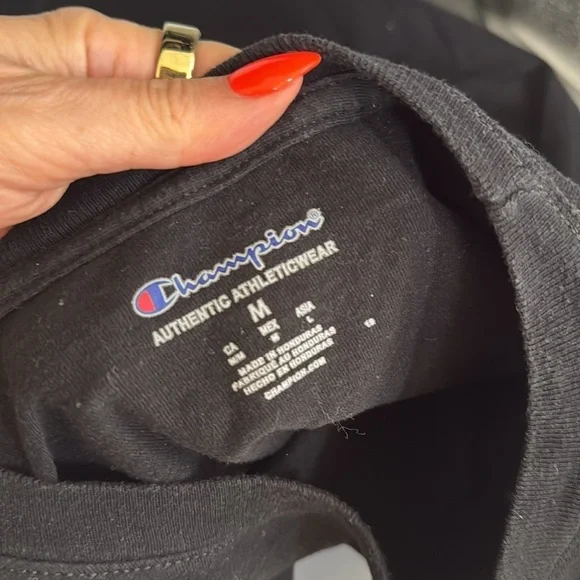 Champion Black Men Crew Neck Short‎ Sleeves T-Shirt Size Medium - Picture 7 of 7